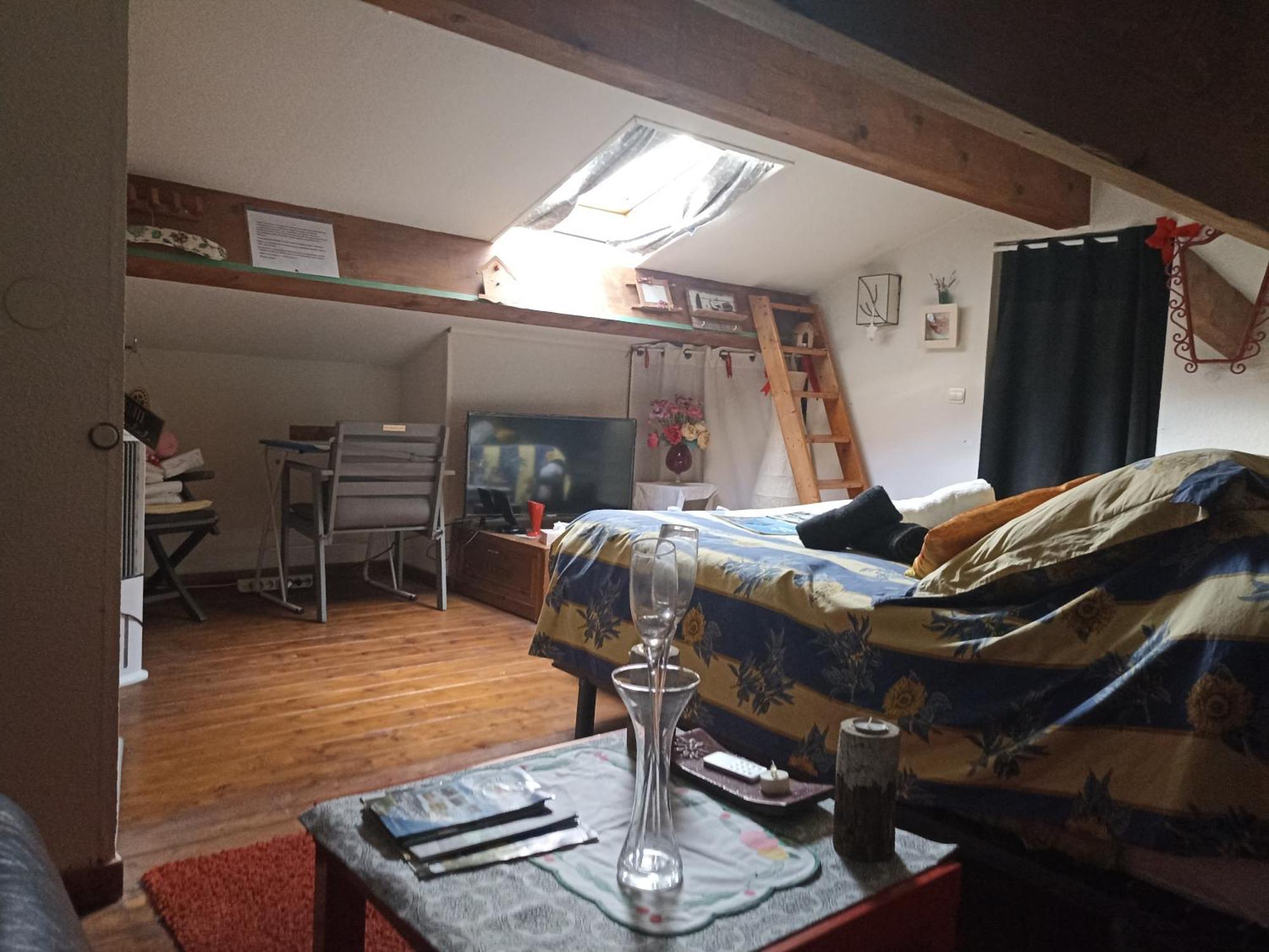 Ici Et Maintenant Sollies-Toucas Exterior photo